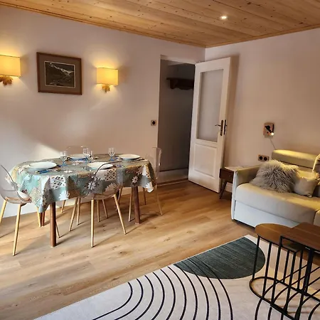 Apartment 2 Pieces 4 Pers 3* A Valloire, Sud, Wifi, Parking, Balcon